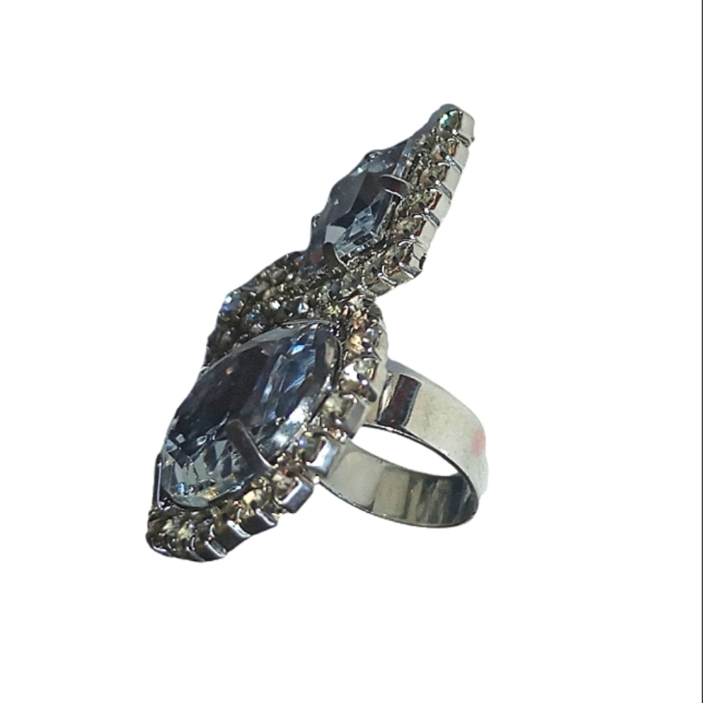 Bold Silver Tone Statement Ring - image 4